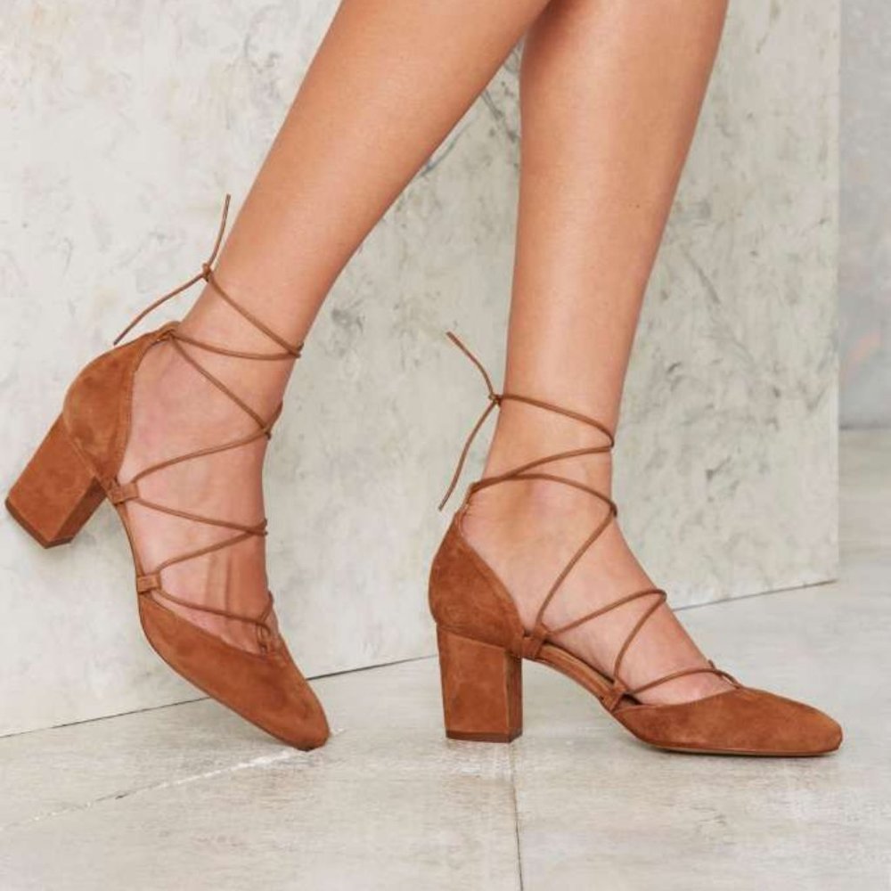 Intentionally Blank Hatter Cognac Suede Heels 39